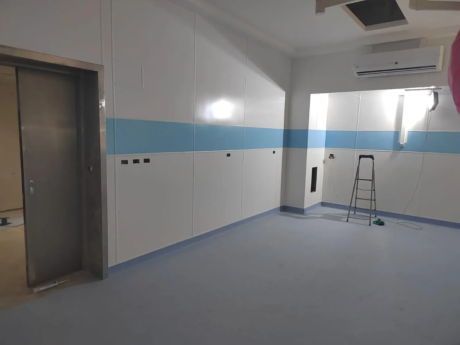 Colour cladding hygiene